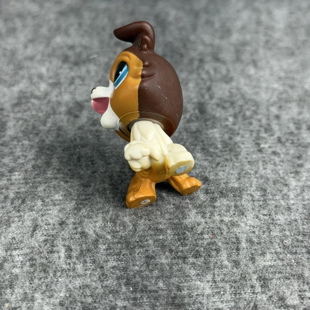 Hasbro Littlest Pet Shop Brown Collie #237 Dog Figure 2007 LPS Toy Blue Eyes